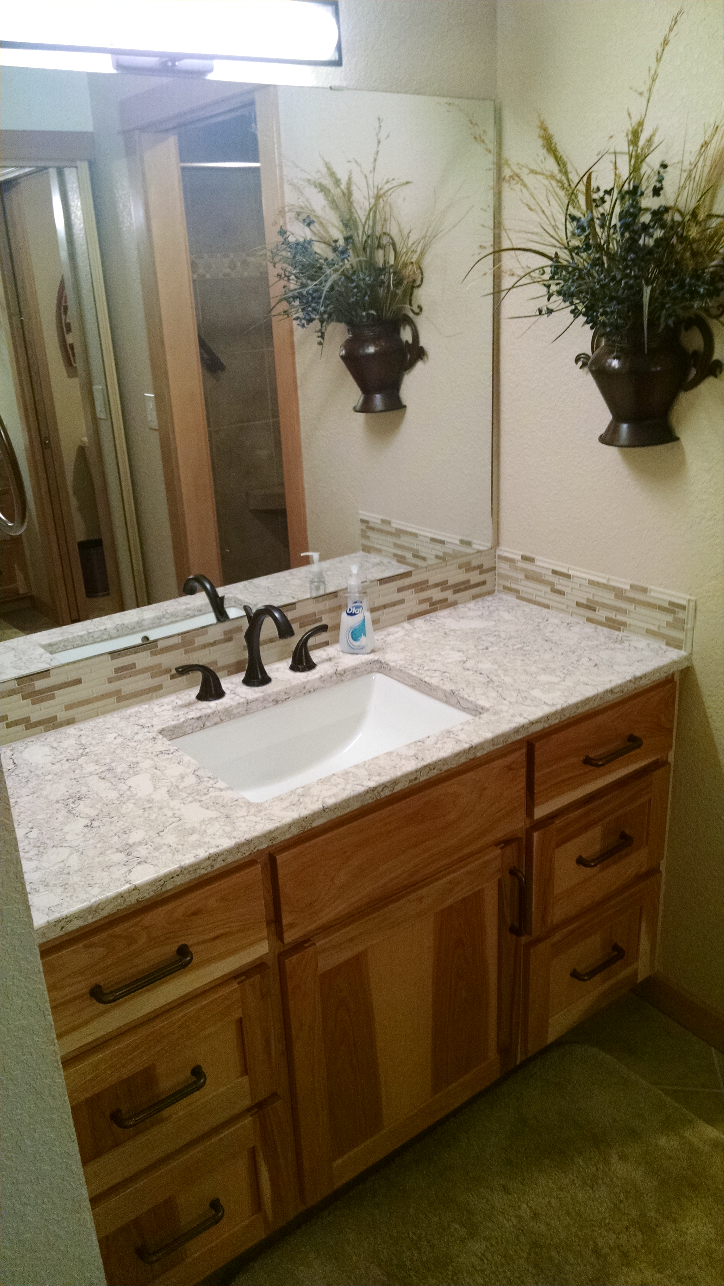 MasterBedroom2-Bathroom